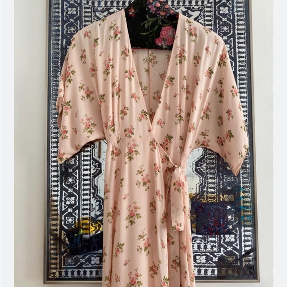 NWT Reformation Winslow Wrap Maxi Petal Floral Dress in  Audrey S XS  $348 - Picture 2 of 5